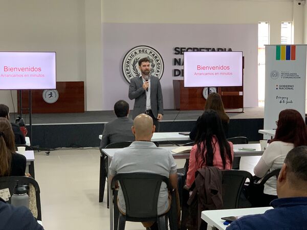 Mitic desarrolla jornadas de capacitación en comunicación estratégica para comunicadores del Estado - .::Agencia IP::.