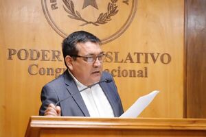 Se ratificará en su denuncia y ofrecerá más pruebas contra ministro de la Corte, dice senador | 1000 Noticias