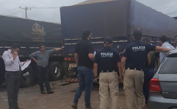 Fiscalía incautó camiones con mercadería de dudosa procedencia