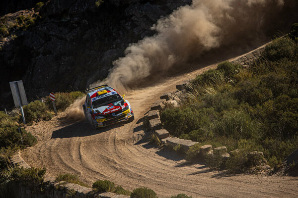 Versus / Siete paraguayos en carrera para el Rally de Argentina 2023