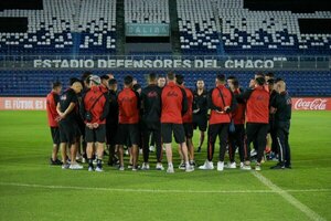 Versus / ¿Patronato calienta la previa del juego ante Olimpia?