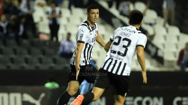 [VIDEO] El golazo de "Tacuara" que acaparó la atención de hasta ¡medios internacionales!
