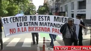 Comerciantes presionan para sacar la bicisenda de calle Palma