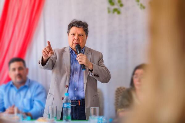 Euclides afirma que manipulación política de la imagen de Lugo es “absolutamente miserable” - El Trueno