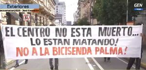 Diario HOY | Frentistas vuelven a salir a las calles para exigir que saquen bicisenda de Palma