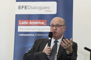 El BID ve prioritario invertir en formación y pymes para frenar la migración - MarketData