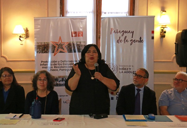 La ministra del MINNA participó del diálogo sobre “Políticas Públicas de Niñez y Adolescencia en el Chaco Paraguayo”