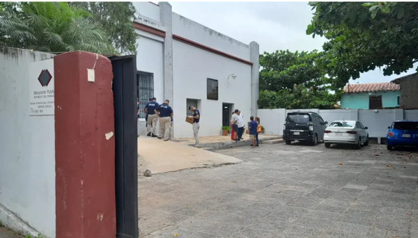 Hallan muerta a una mujer con rastros de golpes en Alberdi