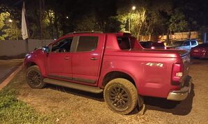 Procesan a hombre hizo pasar al lado paraguayo una camioneta robada en Foz