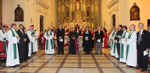 Obispos del Paraguay exhortan a no vender ni comprar votos en comicios del 30 de abril - La Tribuna