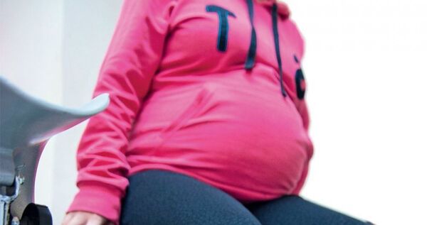 Adolescente da a luz a un bebé y los polis apresan a su “concubino”