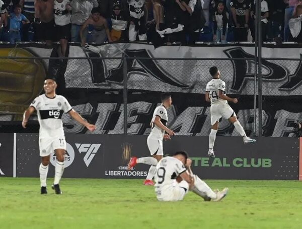 Olimpia vs. Patronato: victoria por la mínima para liderar el grupo - Fútbol - ABC Color