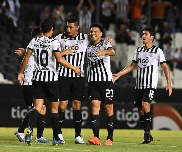El Gumarelo activa el chip copero - Fútbol de Ascenso de Paraguay - ABC Color