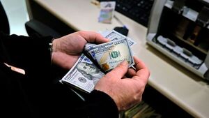 Dudoso panorama electoral impulsa fuerte suba del dólar en Argentina