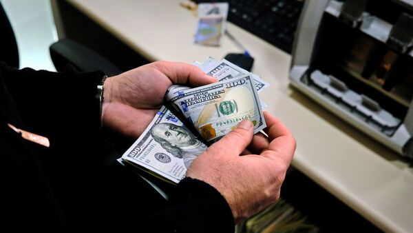 Dudoso panorama electoral impulsa fuerte suba del dólar en Argentina