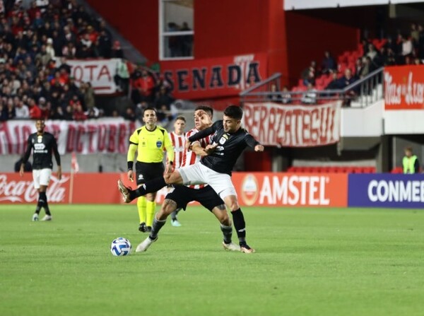 Tacuary volvió a perder y complica sus chances en la Sudamericana - .::Agencia IP::.