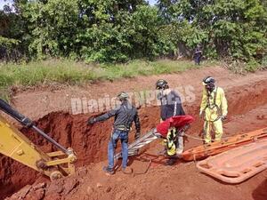 Tres obreros mueren en derrumbe de una obra de desagüe pluvial en Luque – Diario TNPRESS