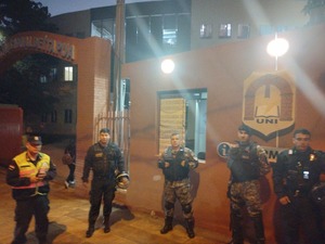 REFUERZAN SEGURIDAD EN INMEDIACIONES DE LA UNI TRAS PEDIDO DE ALUMNOS