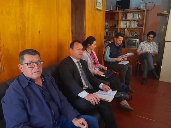 Unión Europea se reúne con candidatos en Encarnación