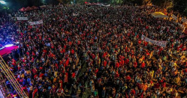 La Nación / Dupla Peña-Alliana conquista la capital con una masiva convocatoria ciudadana
