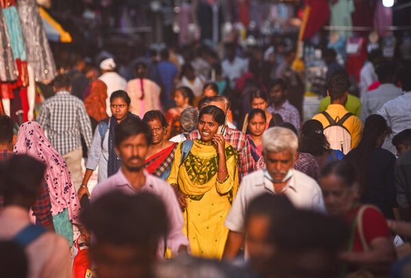 La población de India superará a la de China en 2023, según la ONU - El Trueno