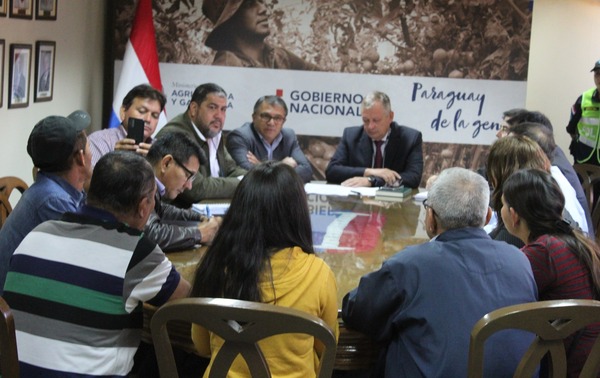 MAG logra acuerdo con organización campesina y se levanta medida de fuerza