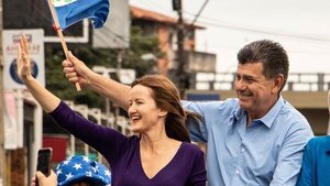 Grupo de artistas, académicos y profesionales apoya a la Concertación Nacional