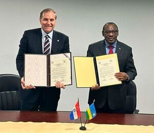 Paraguay establece relaciones diplomáticas con Ruanda
