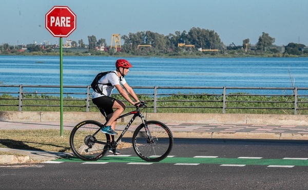 En bici al trabajo - C9N