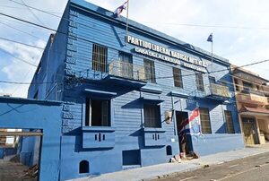 Directorio del PLRA autoriza créditos y anuncian que el partido ya no tiene deudas bancarias - Política - ABC Color
