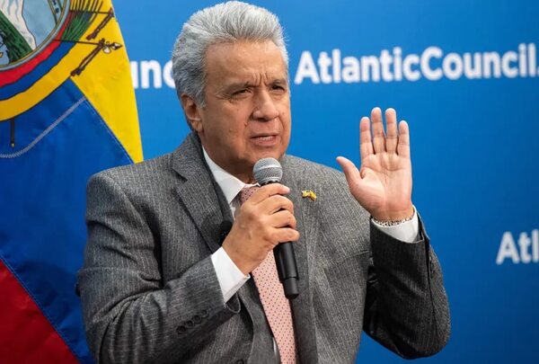 Fiscalía de Ecuador pide prisión preventiva para el expresidente Lenín Moreno - Mundo - ABC Color