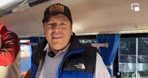 La Nación / Mujica hace proselitismo desde buses eléctricos comprados con fondos municipales