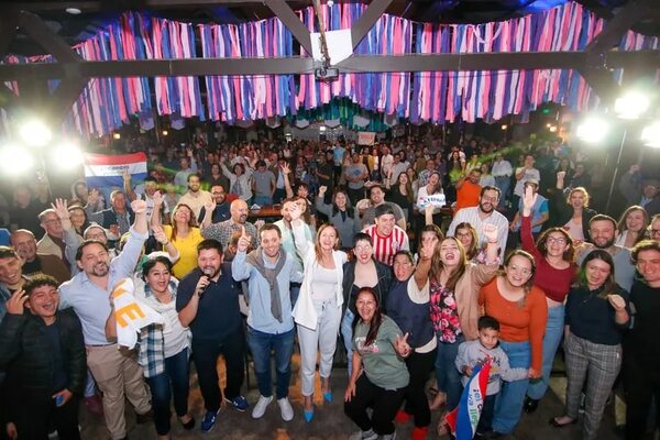 La Concertación cierra campaña en Asunción, donde destacan la concreción de la Costanera en gestión de Alegre - Política - ABC Color