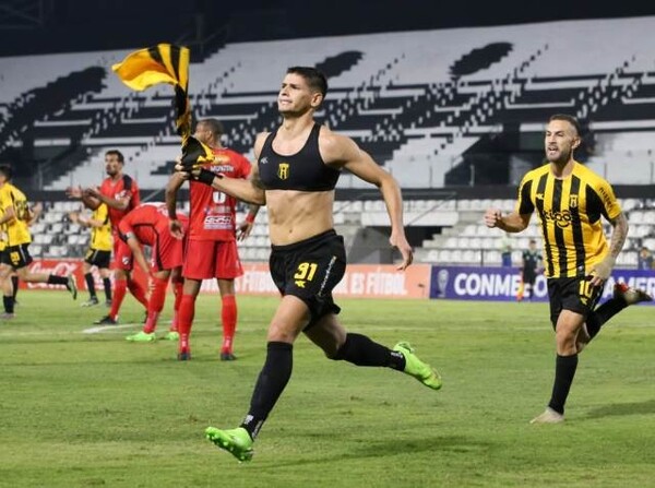 Guaraní, da vuelta el partido y bate a Danubio 2 a 1 - La Tribuna