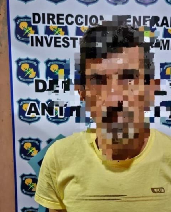 Un detenido durante allanamiento por microtráfico en el barrio San Blas - Radio Imperio