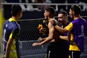 Copa Sudamericana: Gran reacción aurinegra - Fútbol - ABC Color