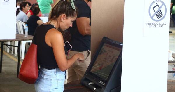La Nación / Casi 190 mil jóvenes de 18 a 25 años votarán por primera vez