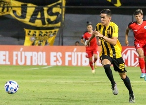 Guaraní remonta y vence a Danubio