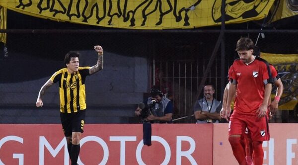 Guaraní reacciona a tiempo y triunfa en la Sudamericana - Oasis FM 94.3