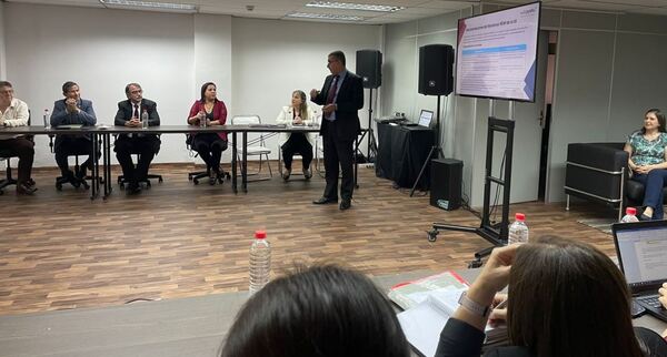 Analizan avances y próximos retos para la mejora del sistema de formación docente en el país