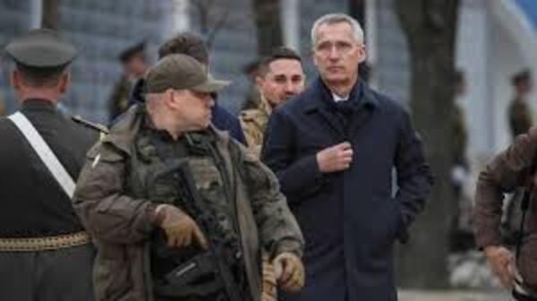 Secretario general de la OTAN llegó a Ucrania por primera vez desde el inicio de la invasión rusa