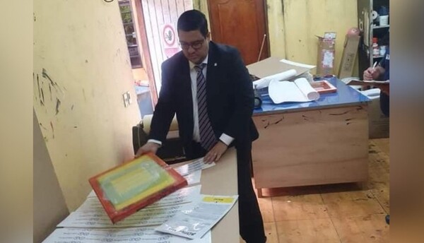 Diario HOY | Imputan a serigrafista 'piratero' que falsificaba etiquetas del SENAVE