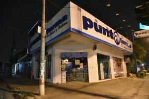 Asaltaron 21 farmacias y robaron más de G. 100 millones - Policiales - ABC Color