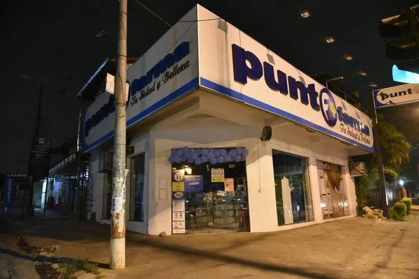 Asaltaron 21 farmacias y robaron más de G. 100 millones - Policiales - ABC Color