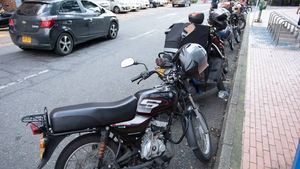 Niño de 12 años roba una moto en Ciudad del Este - Noticiero Paraguay