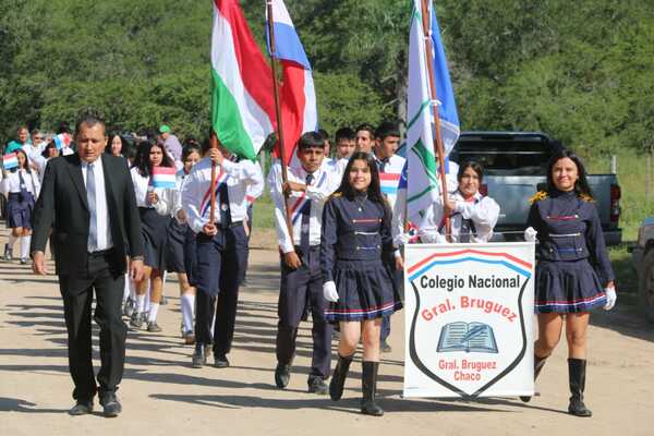 Pobladores de General Bruguez celebran obra que impactará en el desarrollo del Chaco - .::Agencia IP::.