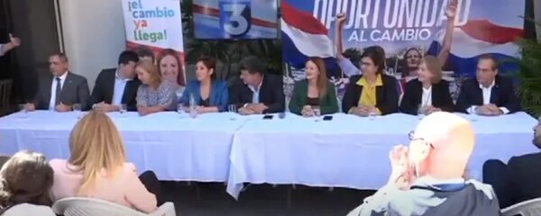 Efraín presentó parte de lo que sería su gabinete del Ejecutivo de ganar las elecciones - Política - ABC Color