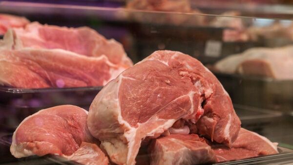 Sedeco sumaria a un supermercado por vender carne descongelada