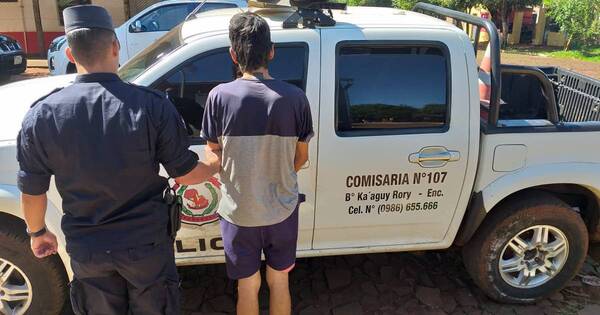 La Nación / Detienen a joven que asaltaba a estudiantes de universidad de Itapúa