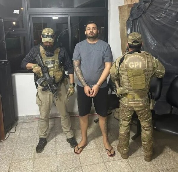 Expulsan a brasileño integrante de una facción criminal detenido en el barrio Virgen de Caacupé - Radio Imperio